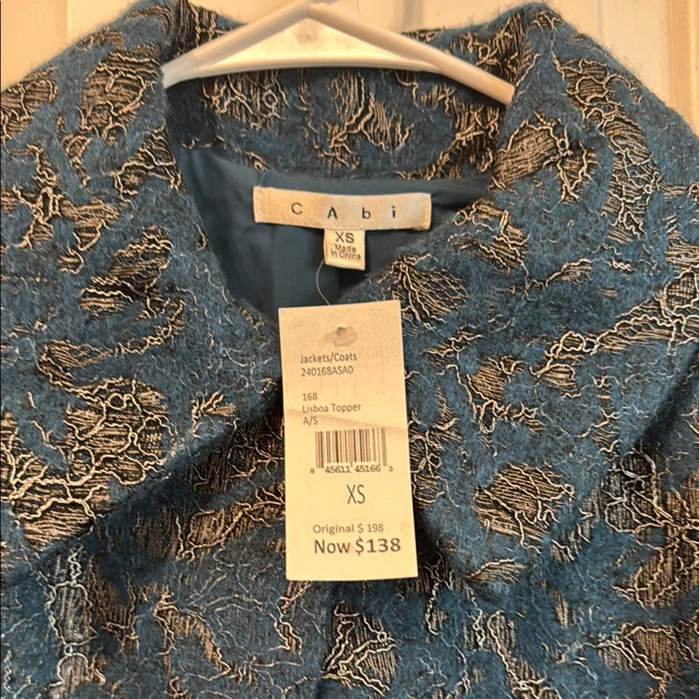 Cabi size XS NWT Blue Wool Cape Topper Jacket - Picture 2 of 5